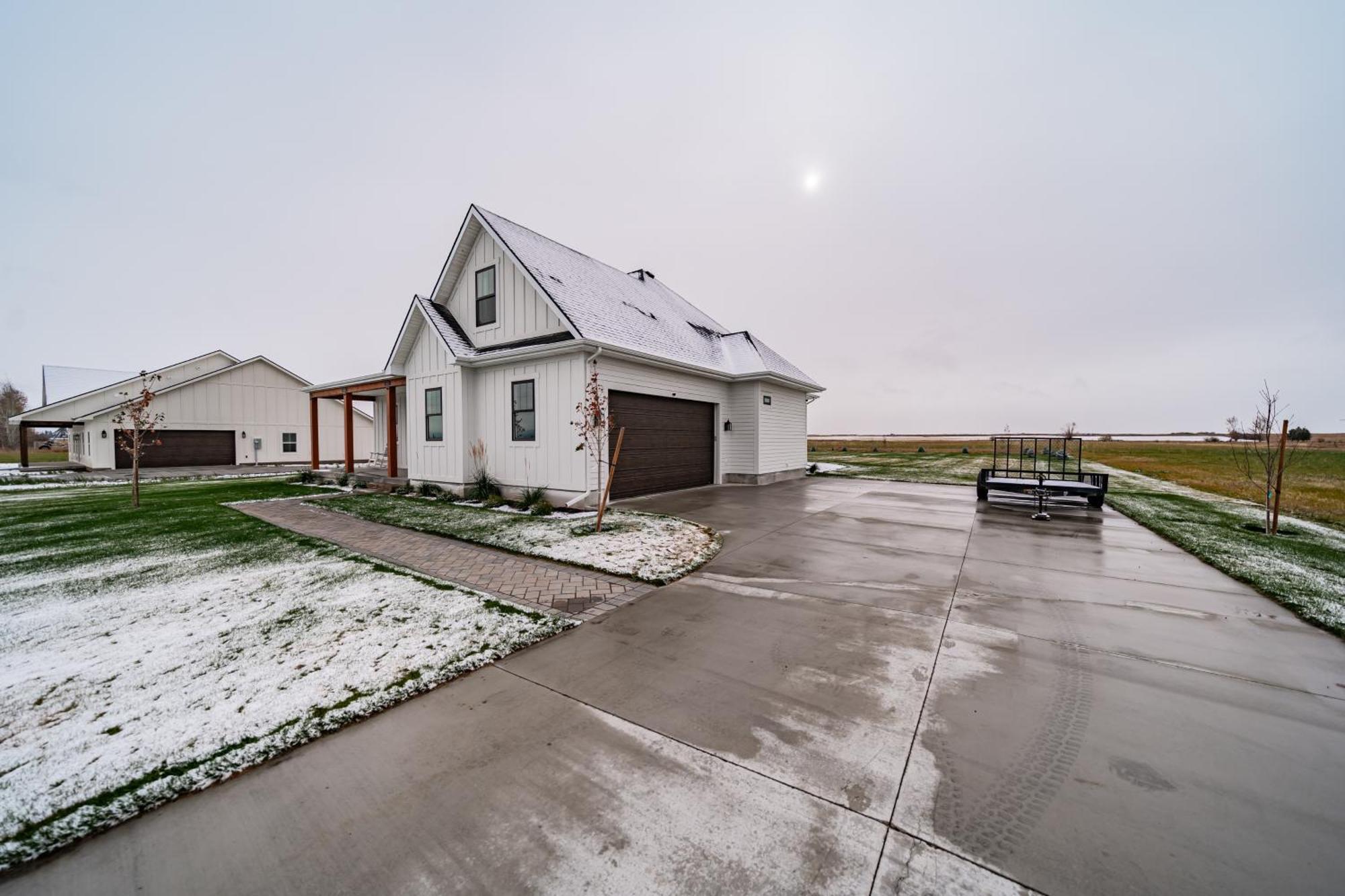 Teton Valley Getaway With Private Deck And Hot Tub! Ashton Bagian luar foto